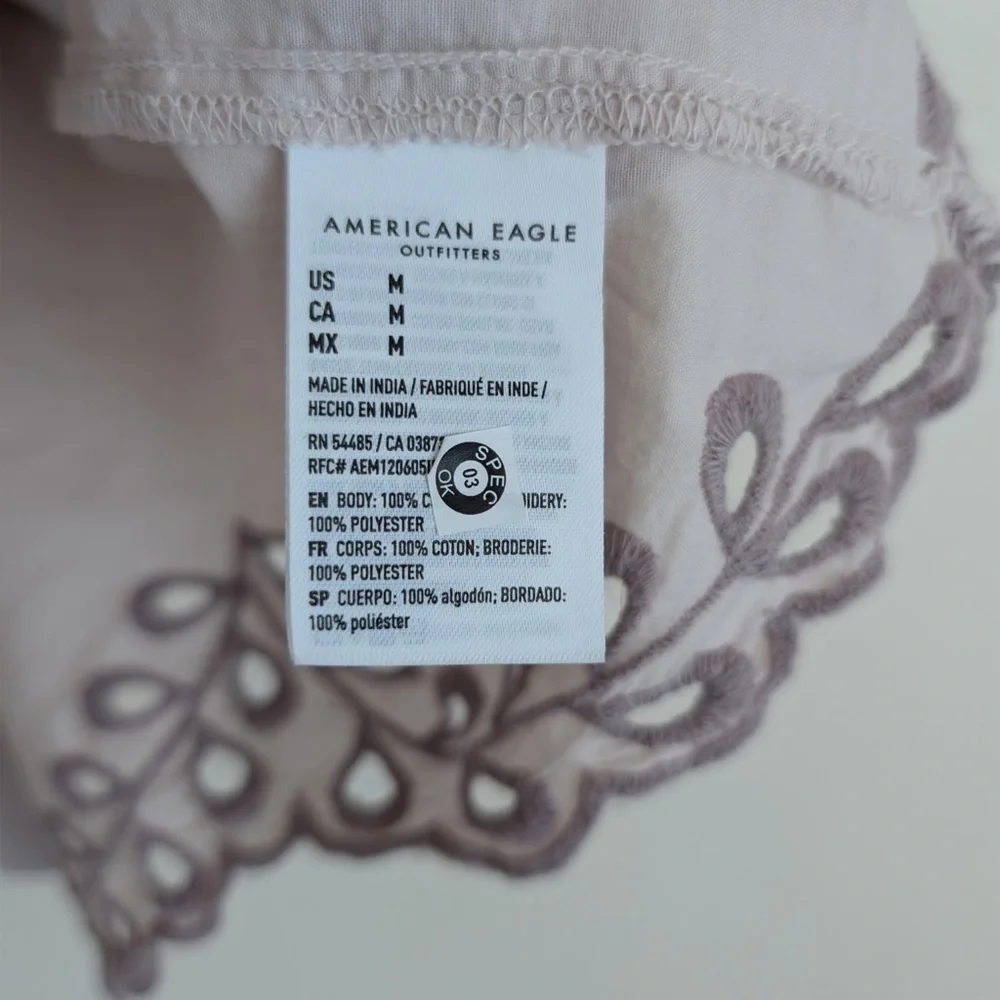 American Eagle Tie Back Eyelet Crop Top - Picture 5 of 9